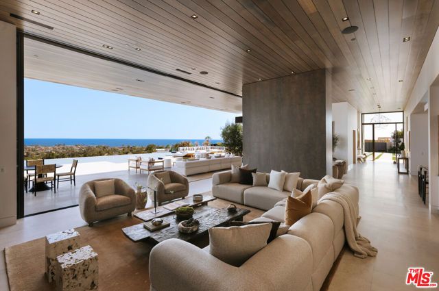 16058 Anoka Drive, Pacific Palisades (los Angeles), CA 90272