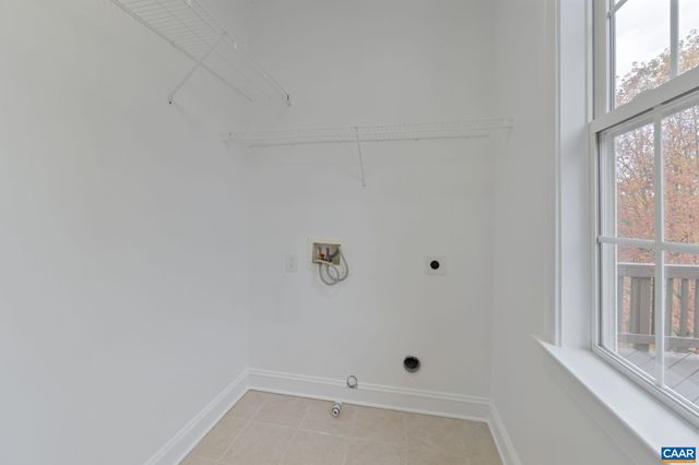 120 MOSSY CREEK CT, Zion Crossroads, VA 22942