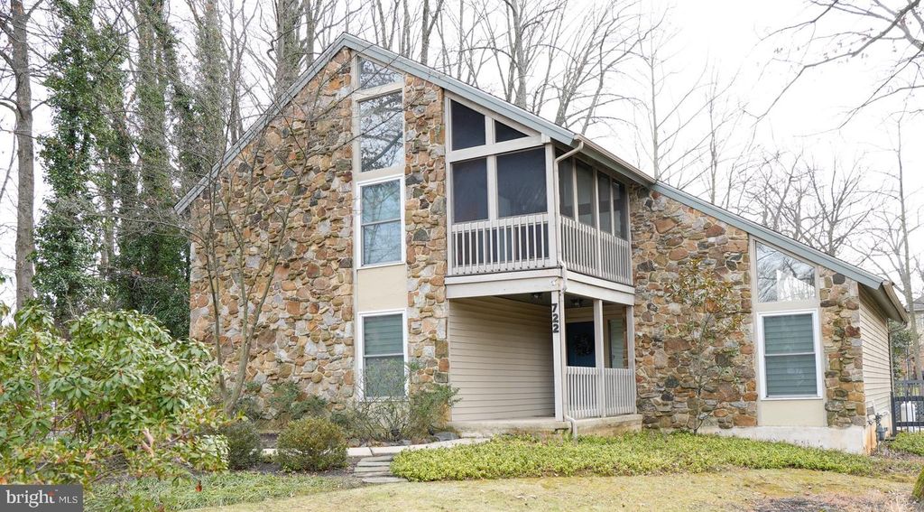 722 FOXDALE RD, Wilmington, DE 19803