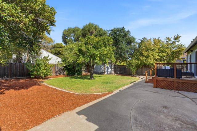 1121 Elmer Street, Belmont, CA 94002