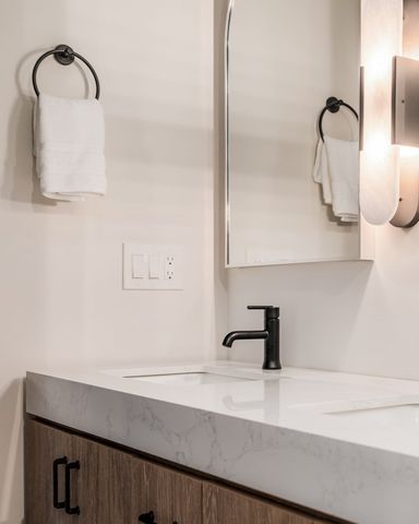 272 E Eagle 1, Boston, MA 02128