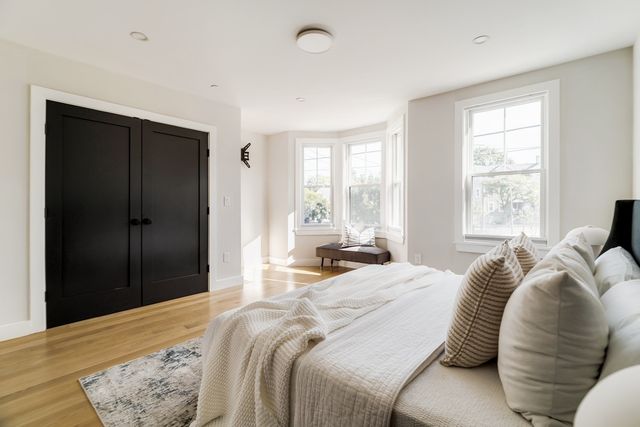 272 E Eagle 1, Boston, MA 02128