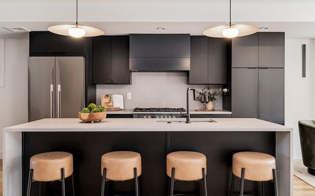 272 E Eagle 1, Boston, MA 02128