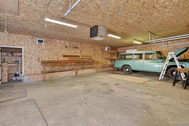 2176 E Stanley Road, Mount Morris, MI 48458