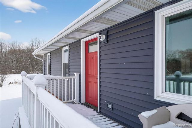 2176 E Stanley Road, Mount Morris, MI 48458