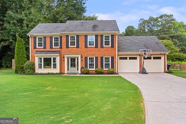 663 Parkcrest Place NE, Marietta, GA 30068