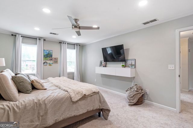 663 Parkcrest Place NE, Marietta, GA 30068