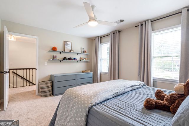 663 Parkcrest Place NE, Marietta, GA 30068