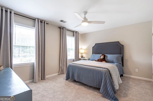 663 Parkcrest Place NE, Marietta, GA 30068