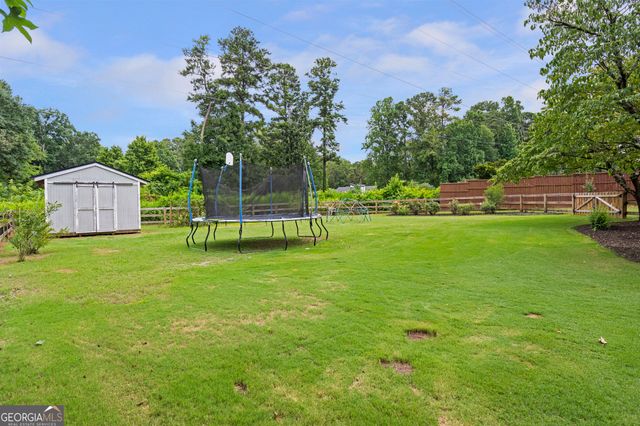 663 Parkcrest Place NE, Marietta, GA 30068