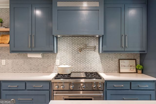 663 Parkcrest Place NE, Marietta, GA 30068