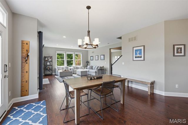 4200 Napa View Lane, St Charles, MO 63304