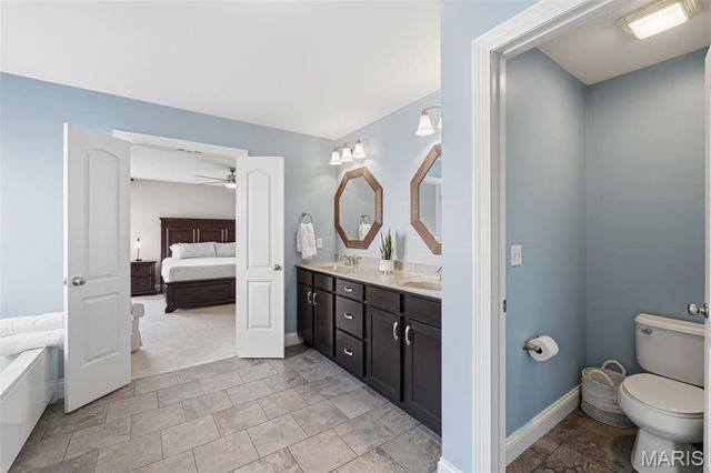 4200 Napa View Lane, St Charles, MO 63304
