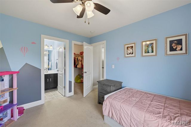 4200 Napa View Lane, St Charles, MO 63304