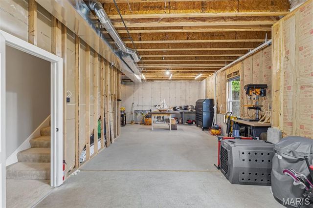 4200 Napa View Lane, St Charles, MO 63304