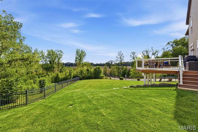 4200 Napa View Lane, St Charles, MO 63304