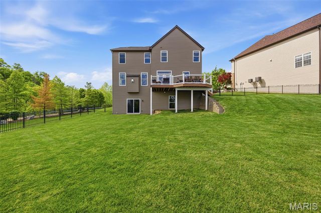 4200 Napa View Lane, St Charles, MO 63304