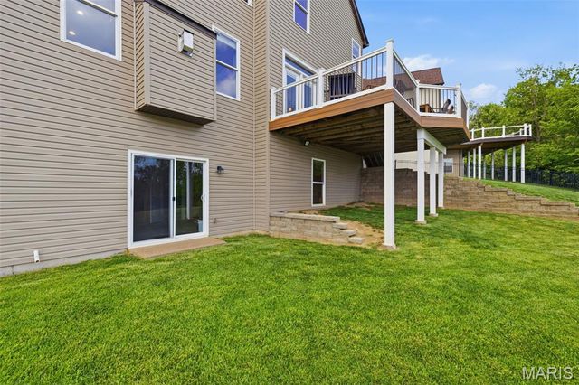 4200 Napa View Lane, St Charles, MO 63304