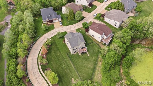 4200 Napa View Lane, St Charles, MO 63304