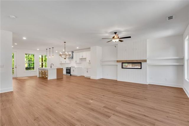 287 Bell Grove Lane, Suwanee, GA 30024