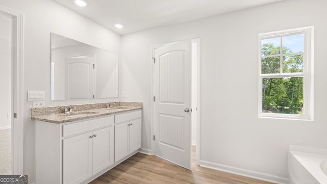 1805 Meadow Green Circle, Gainesville, GA 30501