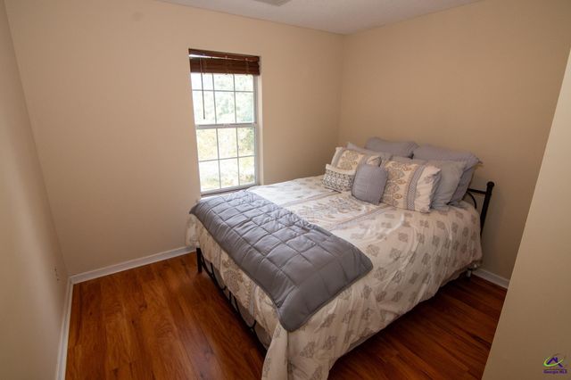 214 Hunters Chase, Byron, GA 31008