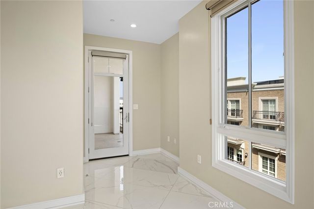 519 Caruso, Glendale, CA 91210