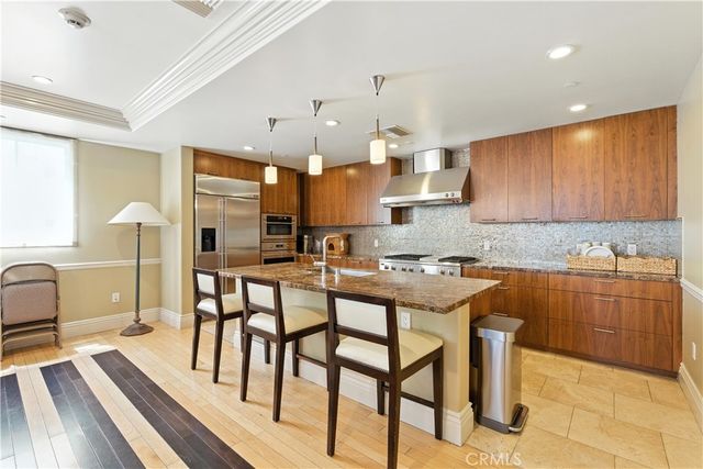 519 Caruso, Glendale, CA 91210
