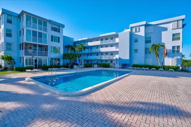 1810 New Palm Way 417, Boynton Beach, FL 33435