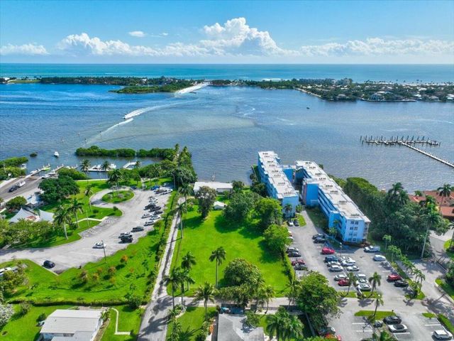 1810 New Palm Way 417, Boynton Beach, FL 33435