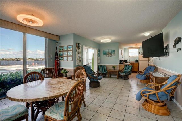 1810 New Palm Way 417, Boynton Beach, FL 33435