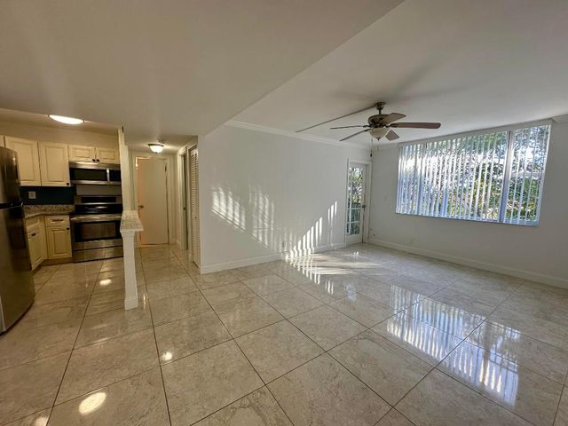 1810 New Palm Way 417, Boynton Beach, FL 33435