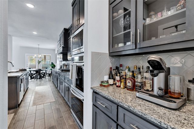 330 Penrose Drive, Ovilla, TX 75154