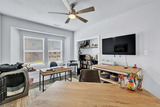 330 Penrose Drive, Ovilla, TX 75154