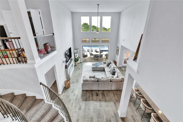 330 Penrose Drive, Ovilla, TX 75154