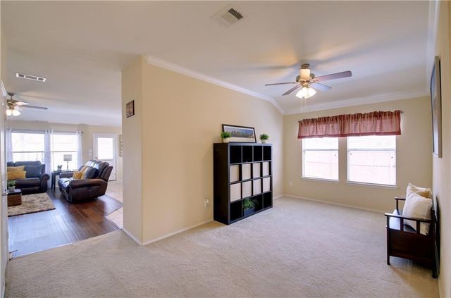 500 Timothy John DR, Pflugerville, TX 78660