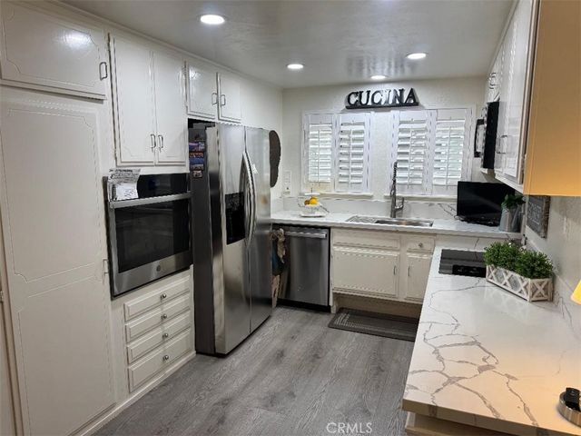2260 Via Puerta P, Laguna Woods, CA 92637