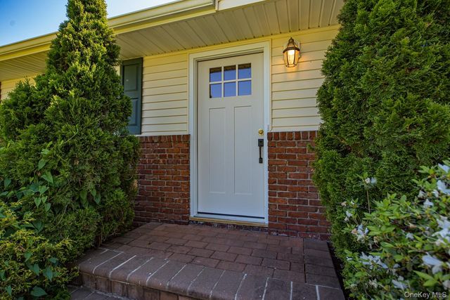 22 Eastover Drive, East Northport, NY 11731