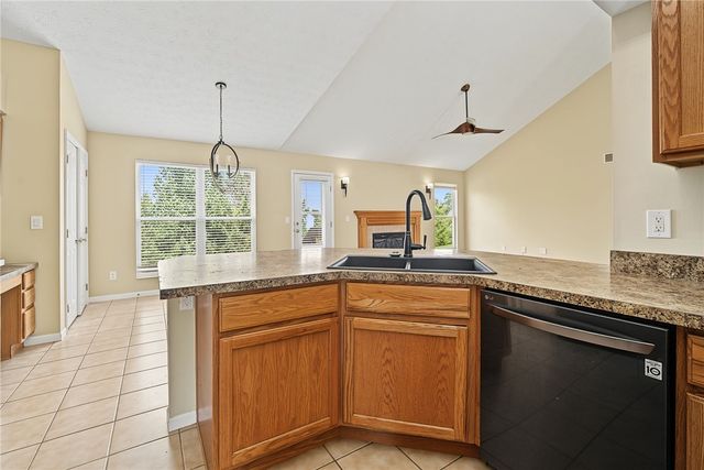 466 Lake Haven Court, Lebanon, OH 45036