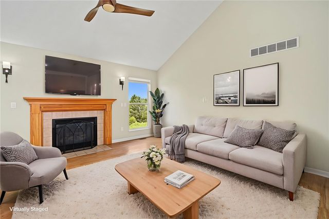466 Lake Haven Court, Lebanon, OH 45036