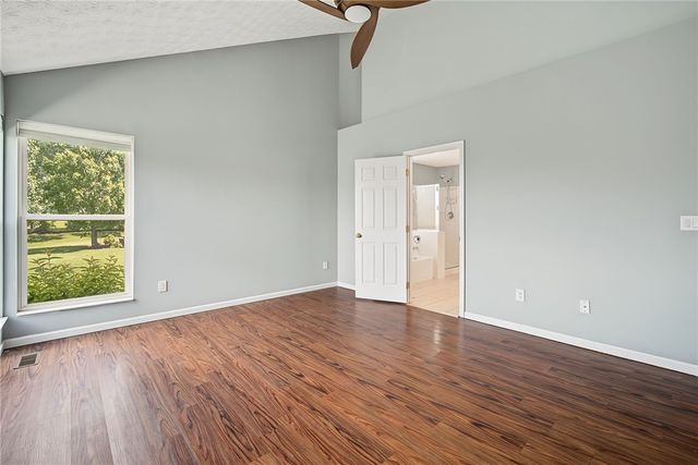 466 Lake Haven Court, Lebanon, OH 45036