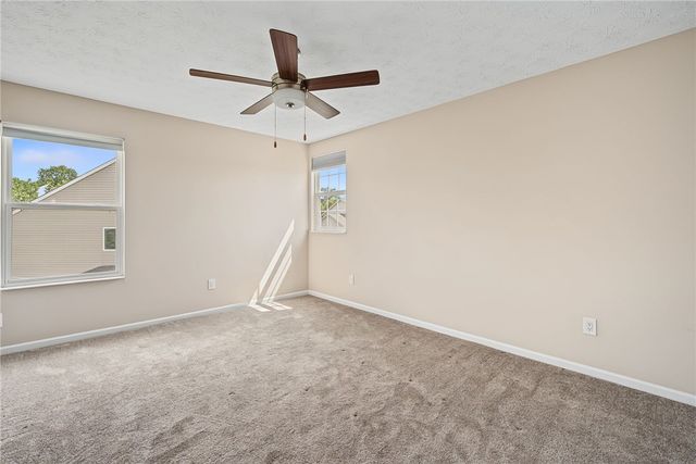 466 Lake Haven Court, Lebanon, OH 45036
