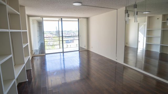 4640 Lucerne Lakes Boulevard W 506, Lake Worth, FL 33467