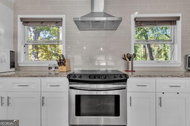 2363 Oakridge Court, Decatur, GA 30032