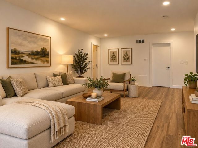 11670 W Sunset Boulevard 109, Los Angeles, CA 90049