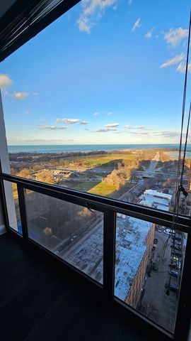 4343 N Clarendon Avenue 2210, Chicago, IL 60613