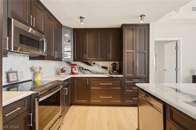200 West Sahara Avenue 4004, Las Vegas, NV 89102