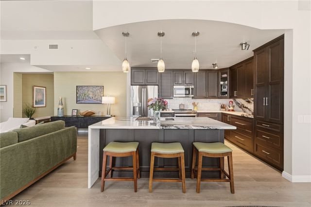 200 West Sahara Avenue 4004, Las Vegas, NV 89102