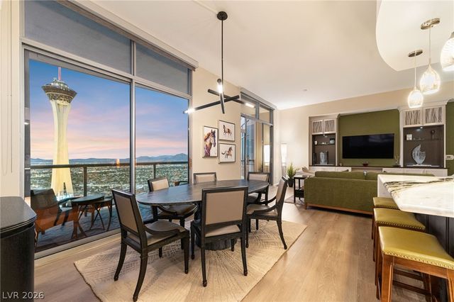 200 West Sahara Avenue 4004, Las Vegas, NV 89102