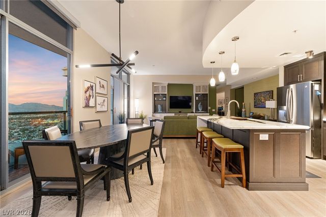 200 West Sahara Avenue 4004, Las Vegas, NV 89102